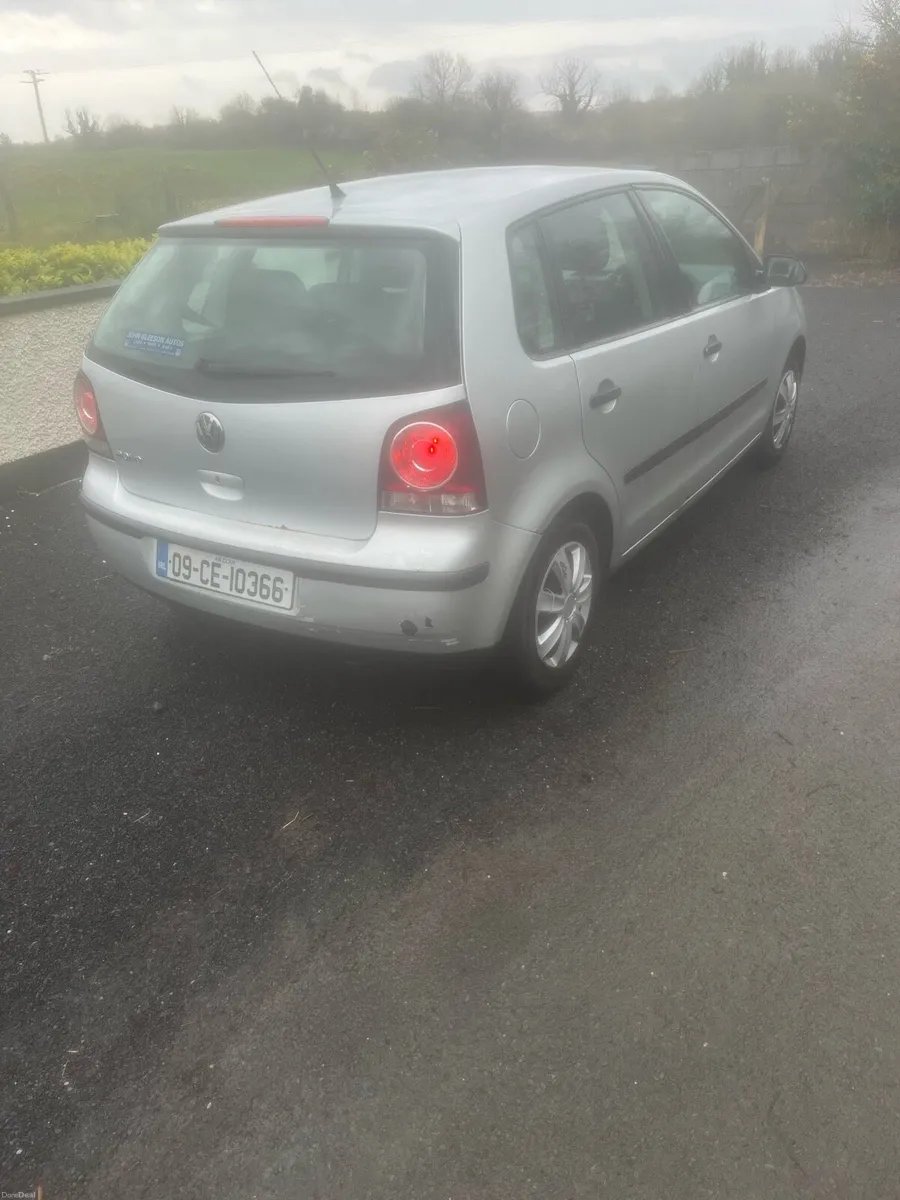 Volkswagen polo 1.2 petrol 2009 December 26 test - Image 2
