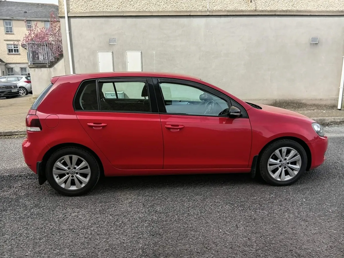 2011 Volkswagen Golf 1.6 Diesel - Image 3