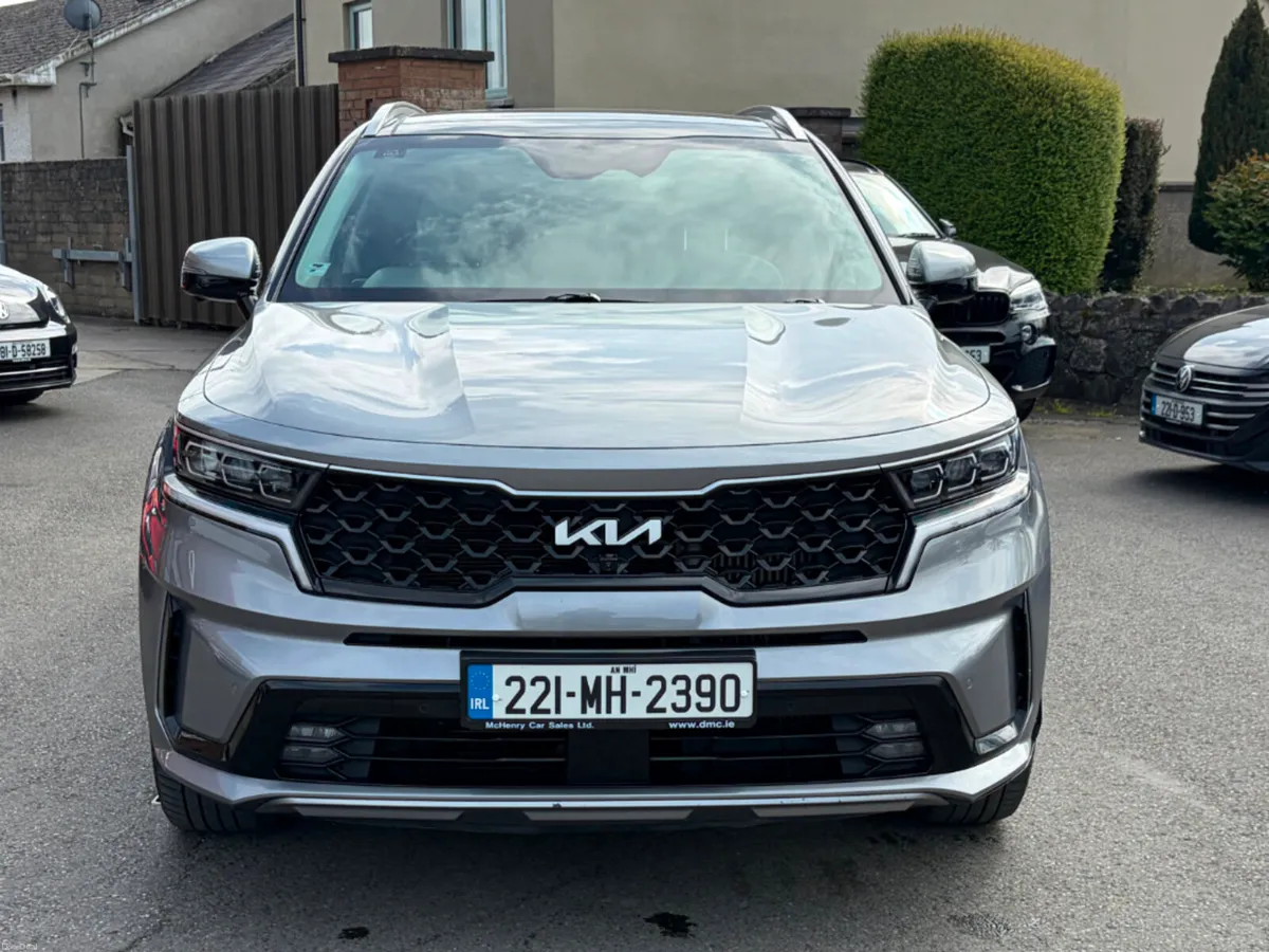 Kia Sorento Phev K4 7 Seater MY22 6DR Auto - Image 2