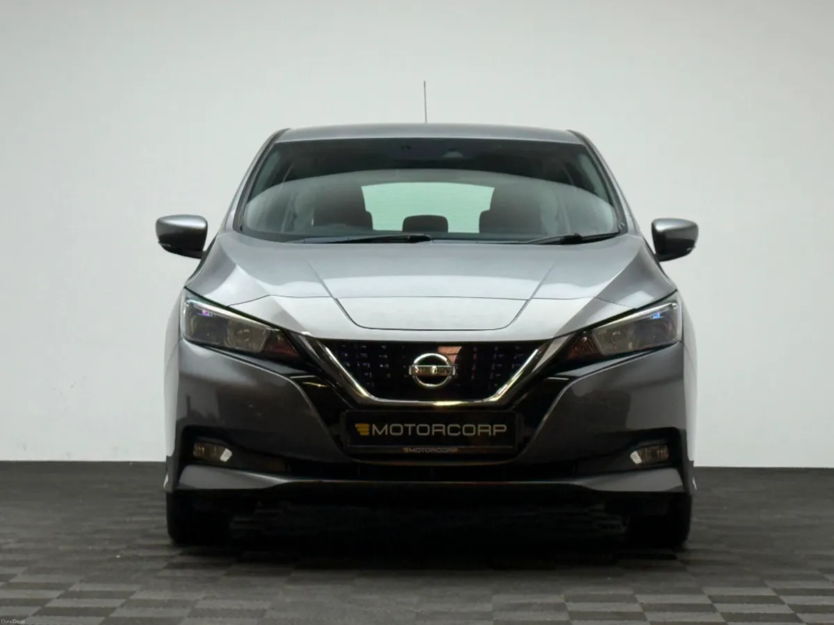 Nissan Leaf ACENTA EV AUTO - Image 2