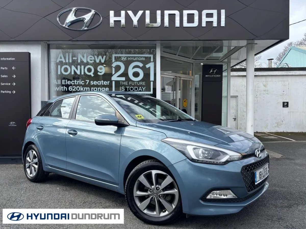 Hyundai i20 Automatic Deluxe 5DR Auto - Image 3