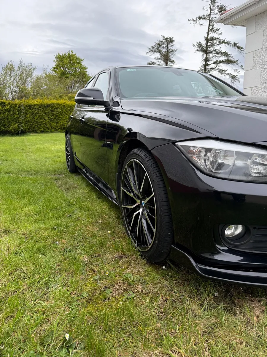 BMW 3-Series 2015 AUTO - Image 3
