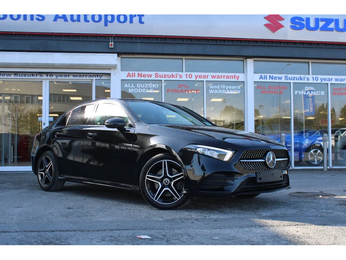 Mercedes-Benz A-Class 250 AMG LINE EXECUTIVE E - Image 3