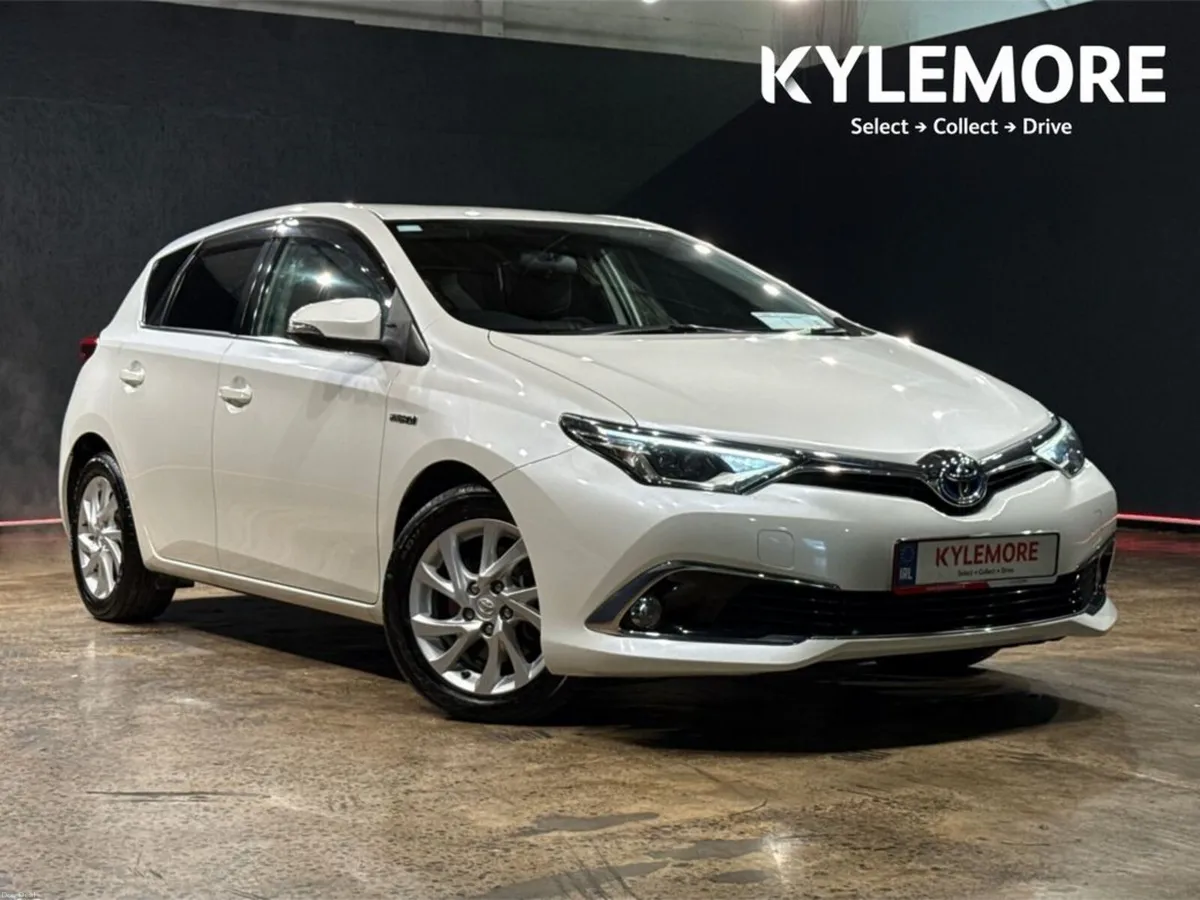 Toyota Auris 1.8L HYBRID - FACTORY ALLOYS - BLACK - Image 1