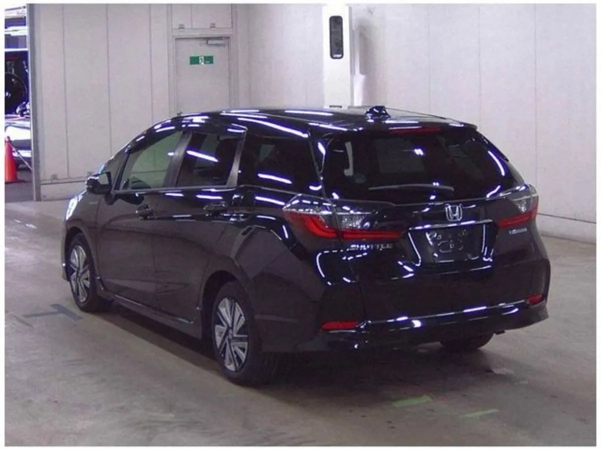 Honda Shuttle 2021 Honda Shuttle 1.5 Hybrid - Image 2