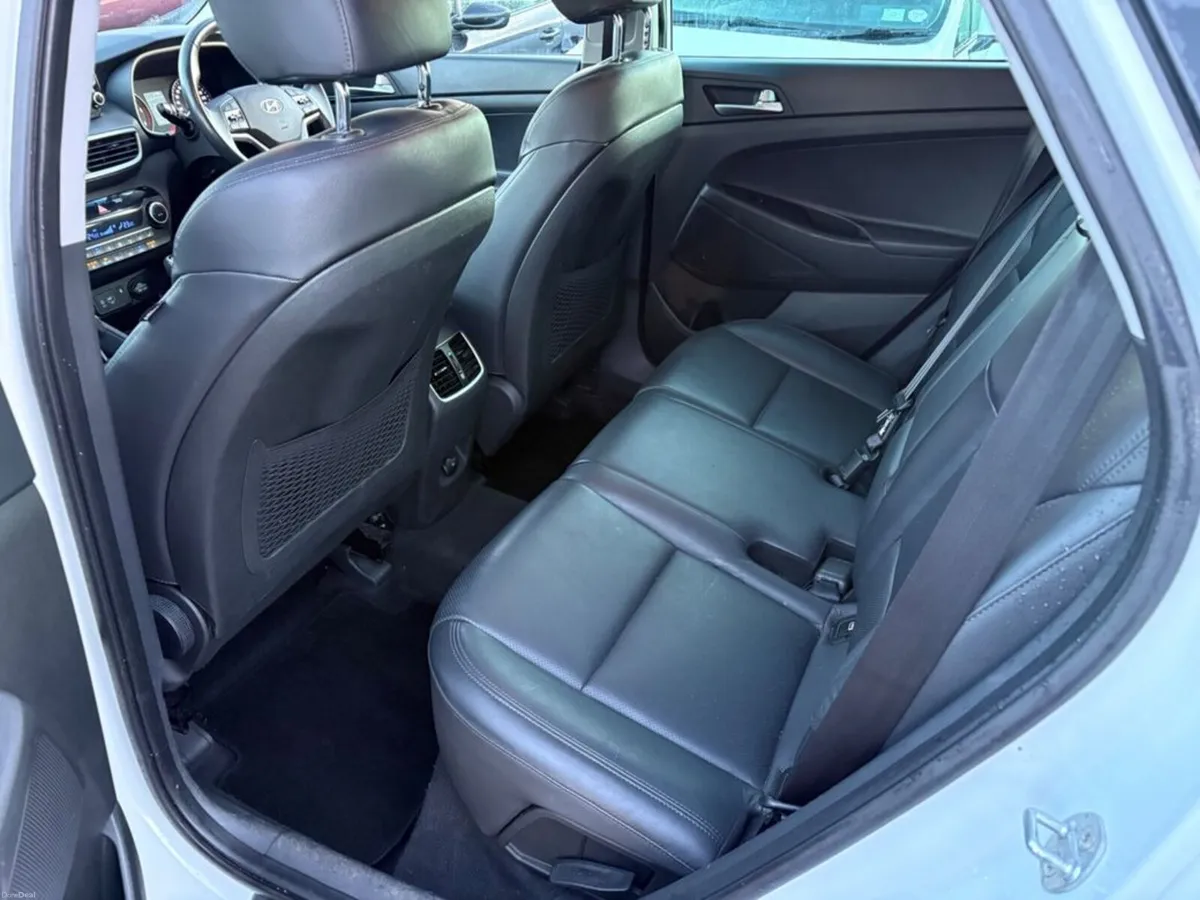 Hyundai Tucson 1.6 CRDI 115 Executive - Image 4