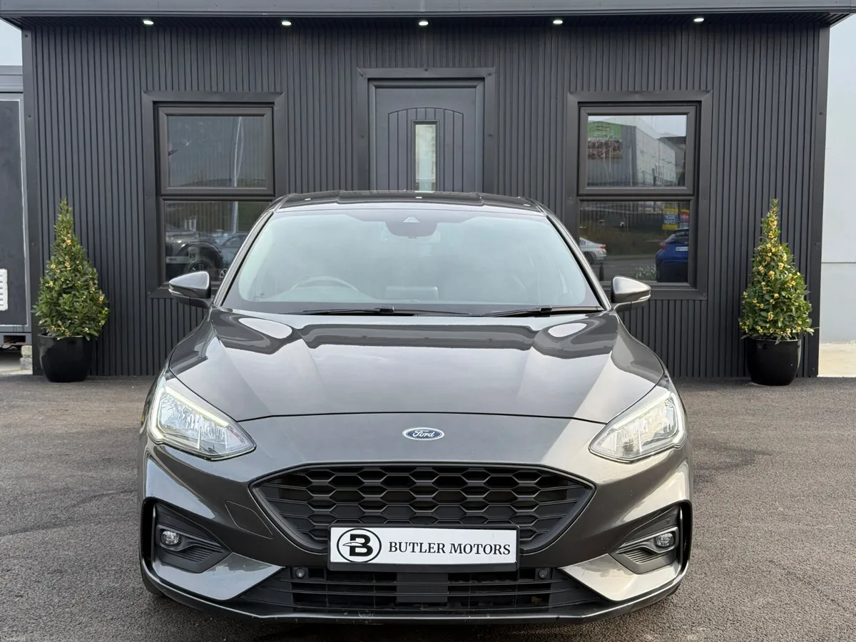 2019 Ford FocusST-Line X 1.5D - Image 4