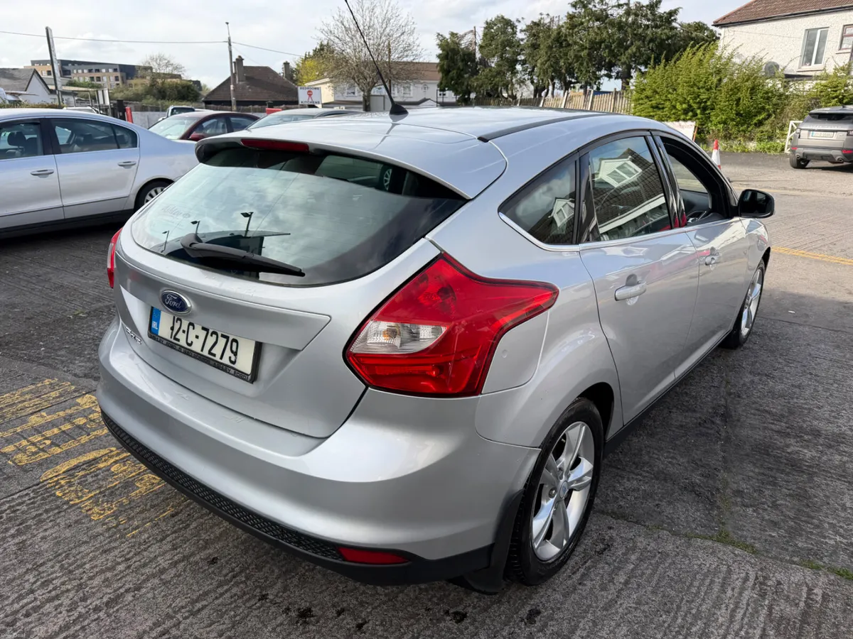 Ford Focus 2012 - Image 4
