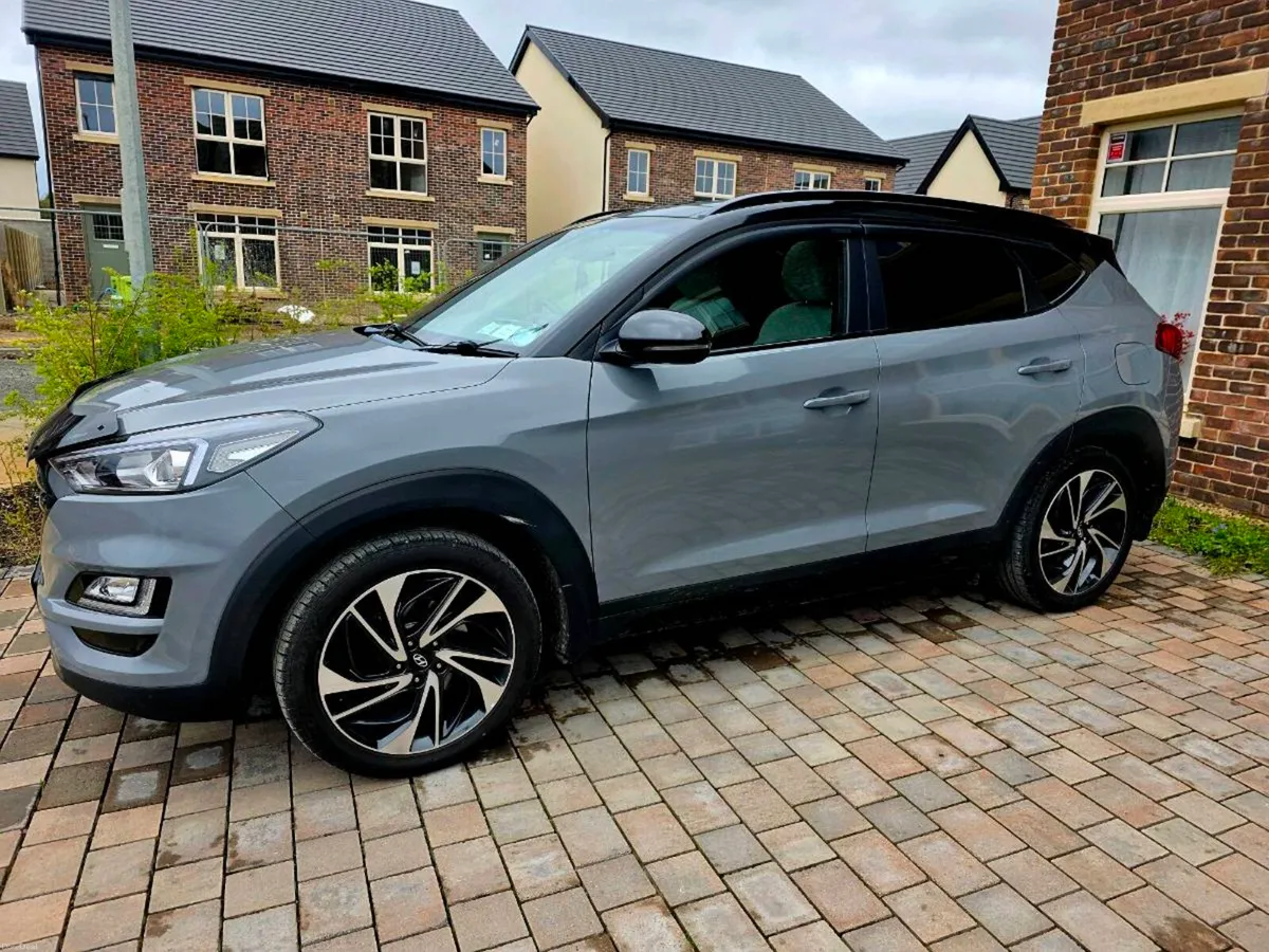 Hyundai Tucson – Excellent Condition - Image 1