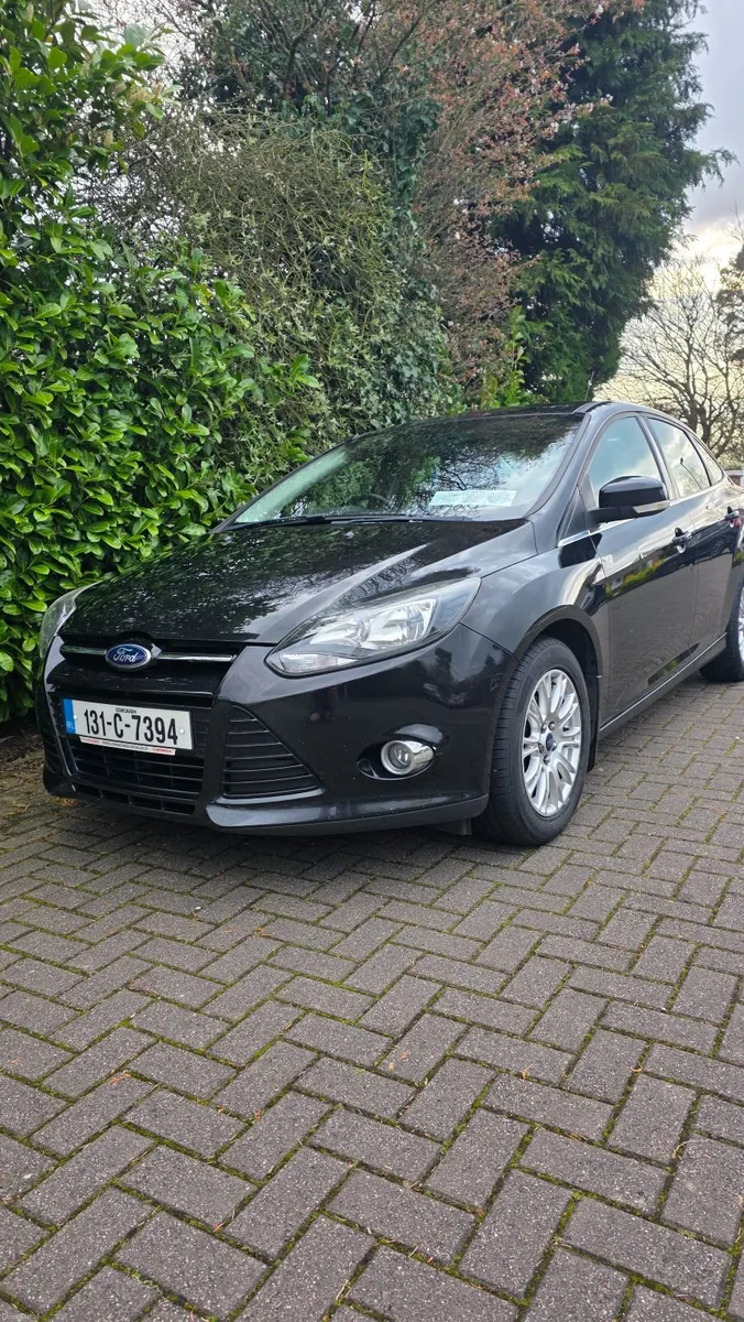 2013 Ford Focus Titanium - Image 2