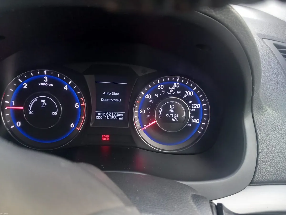 Hyundai i40 2013 - Image 2