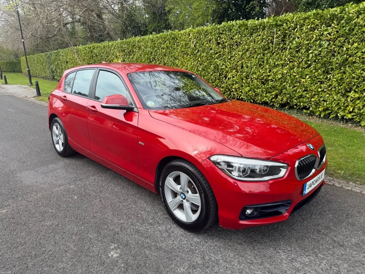 BMW 1 Series 118i Sport | Full Service History - Image 1
