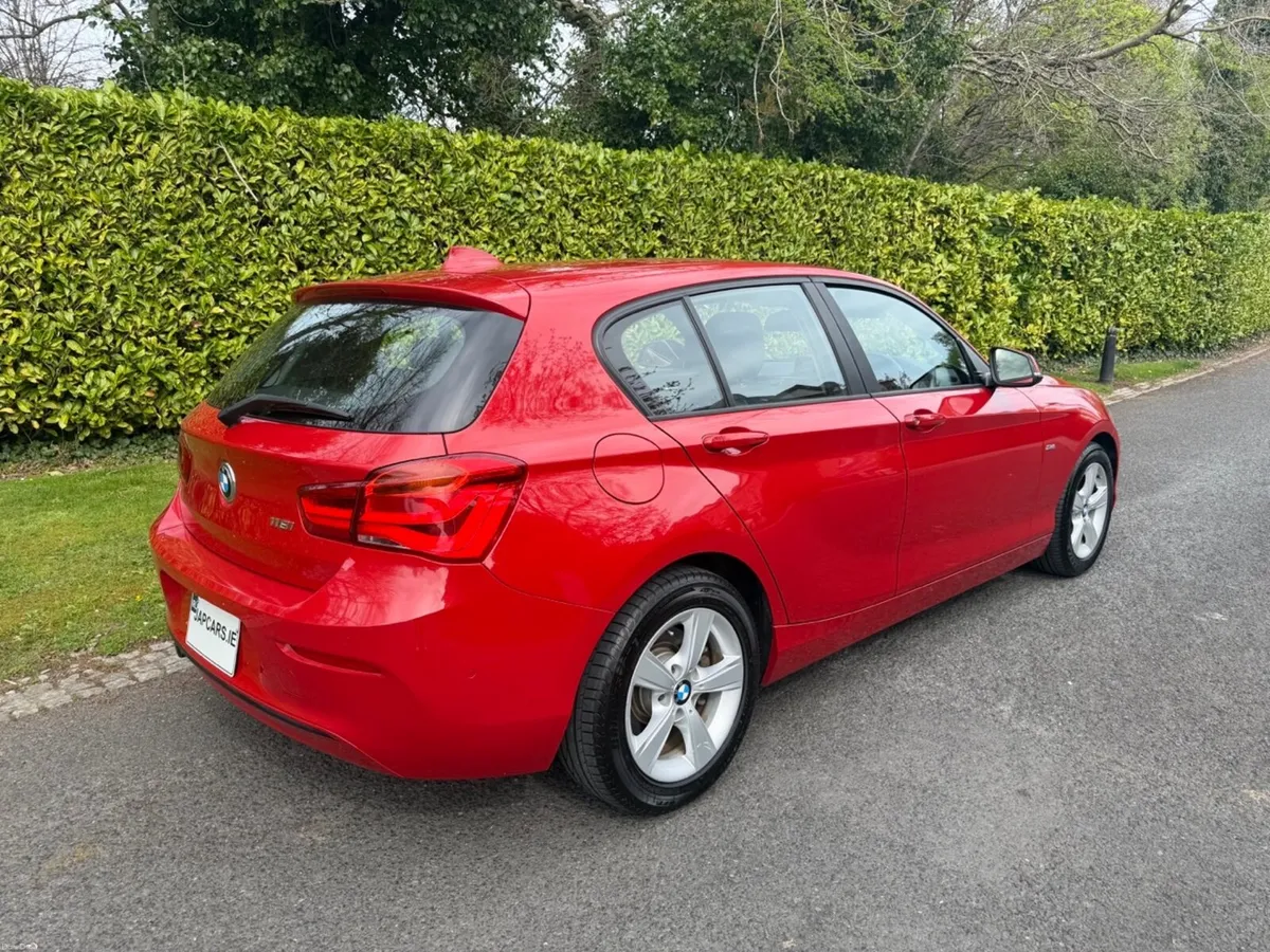 BMW 1 Series 118i Sport | Full Service History - Image 4