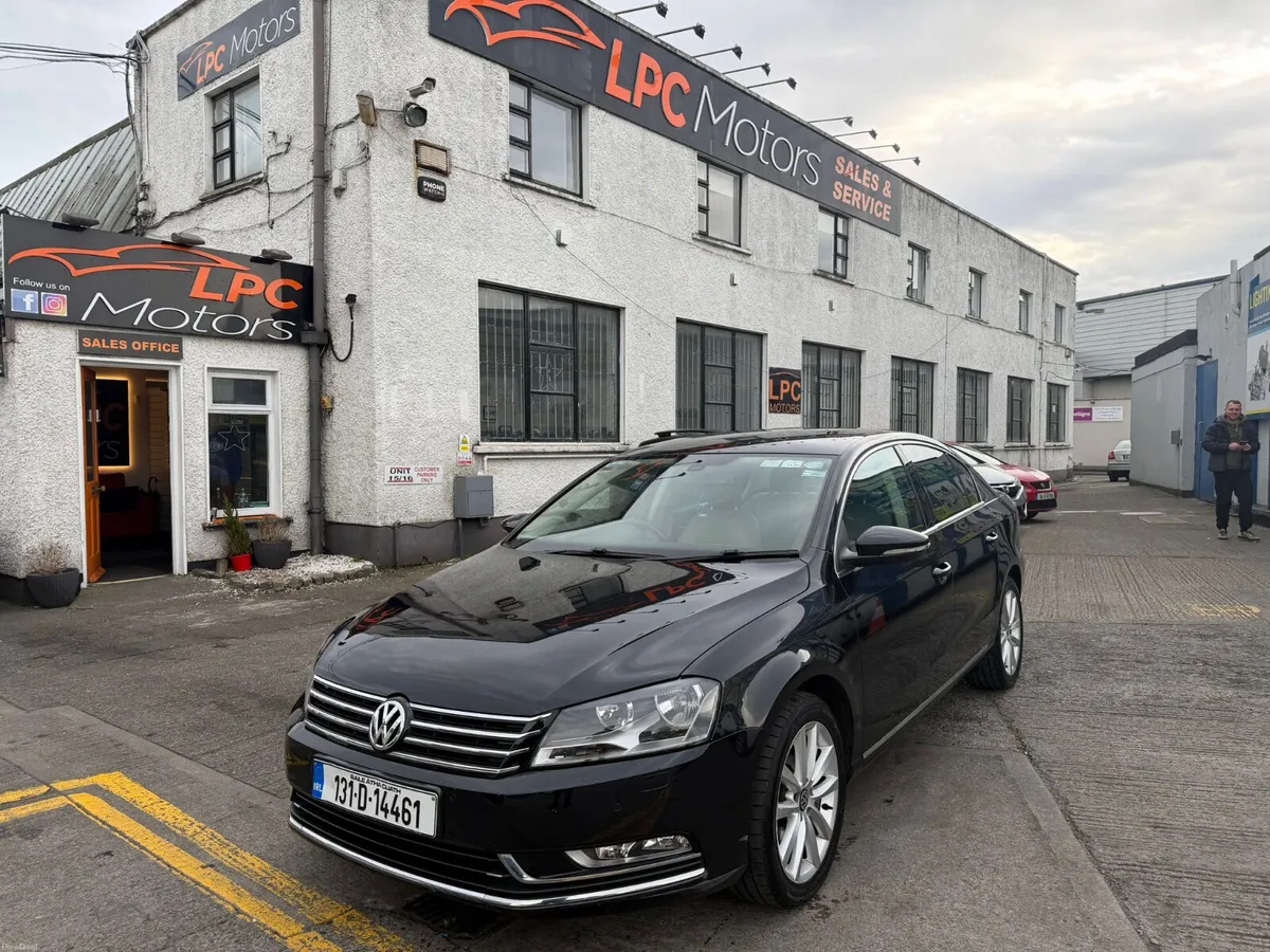 Volkswagen Passat 2013 Low Mileage - Image 2