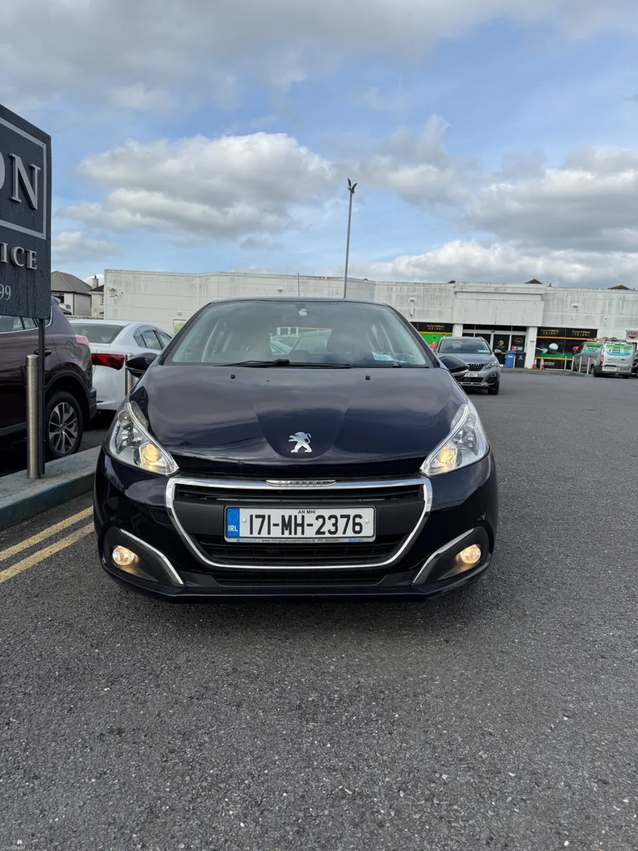 2017 Peugeot 208 Active 1.2 Petrol 5Dr - Image 3