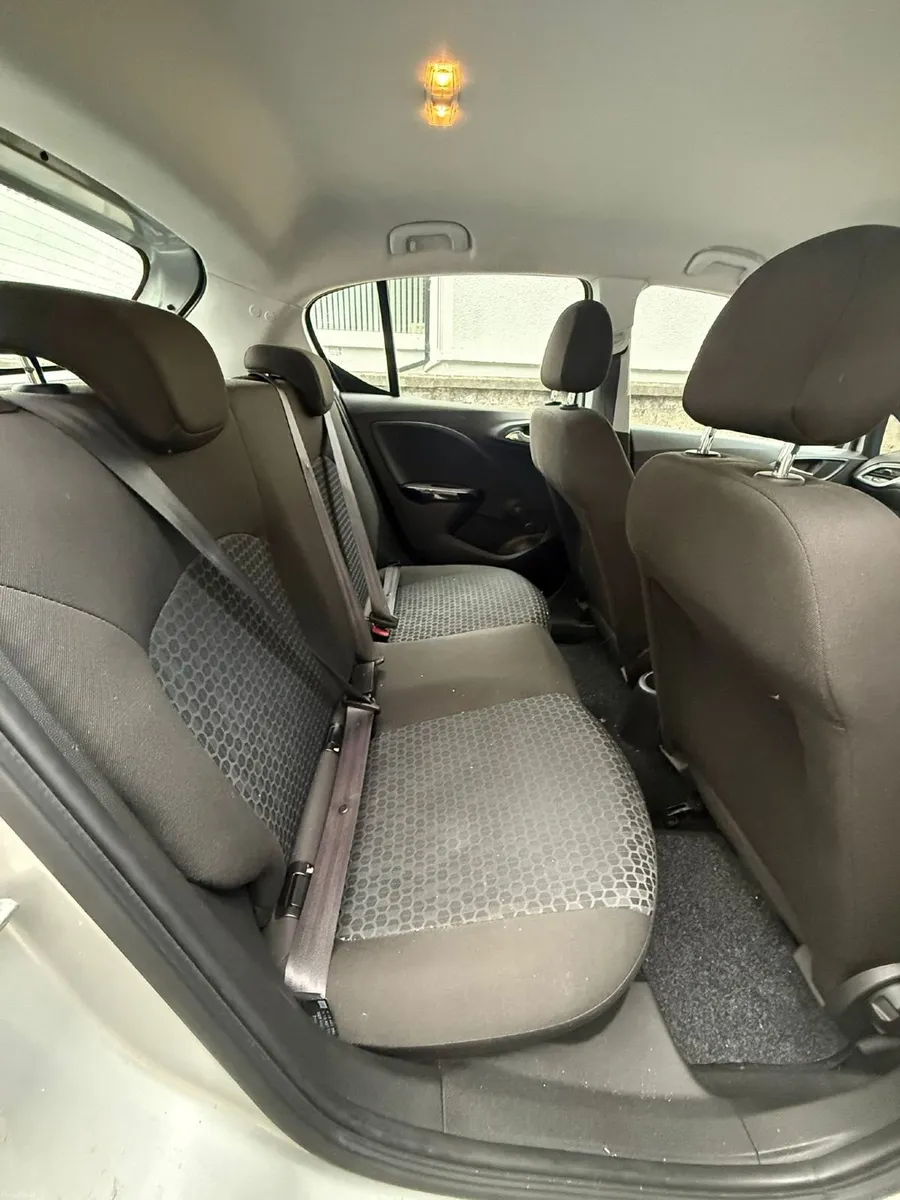 Opel Corsa 2015 - Image 3