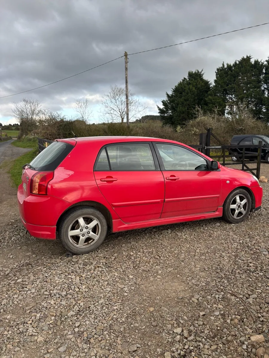 Toyota Corolla - Image 3