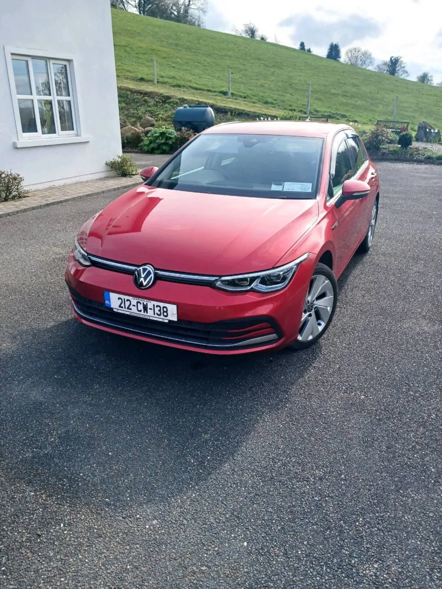 Volkswagen Golf Style - Image 1
