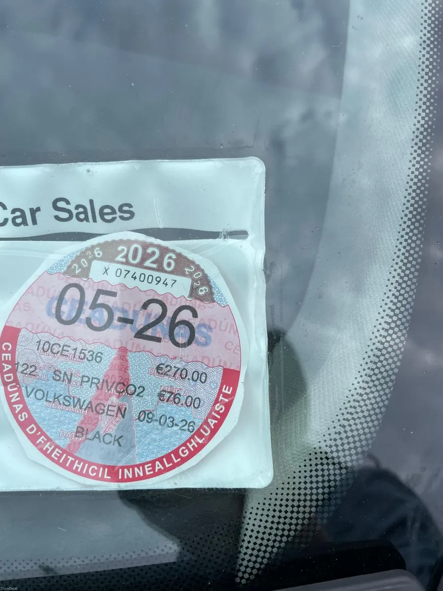 Volkswagen Jetta 2010 - Image 3