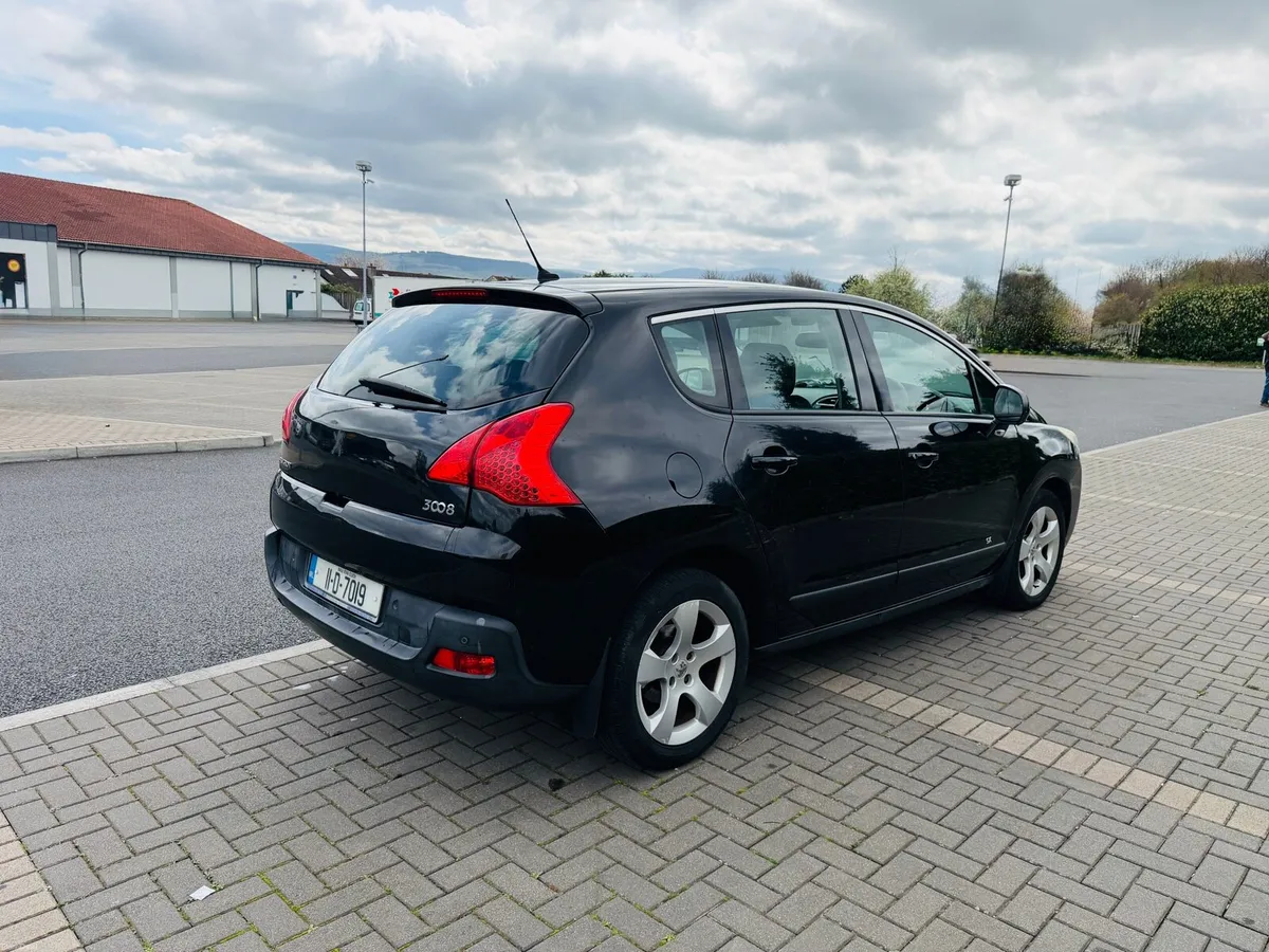 Peugeot 3008 1.6 Diesel Low Mileage - Image 4