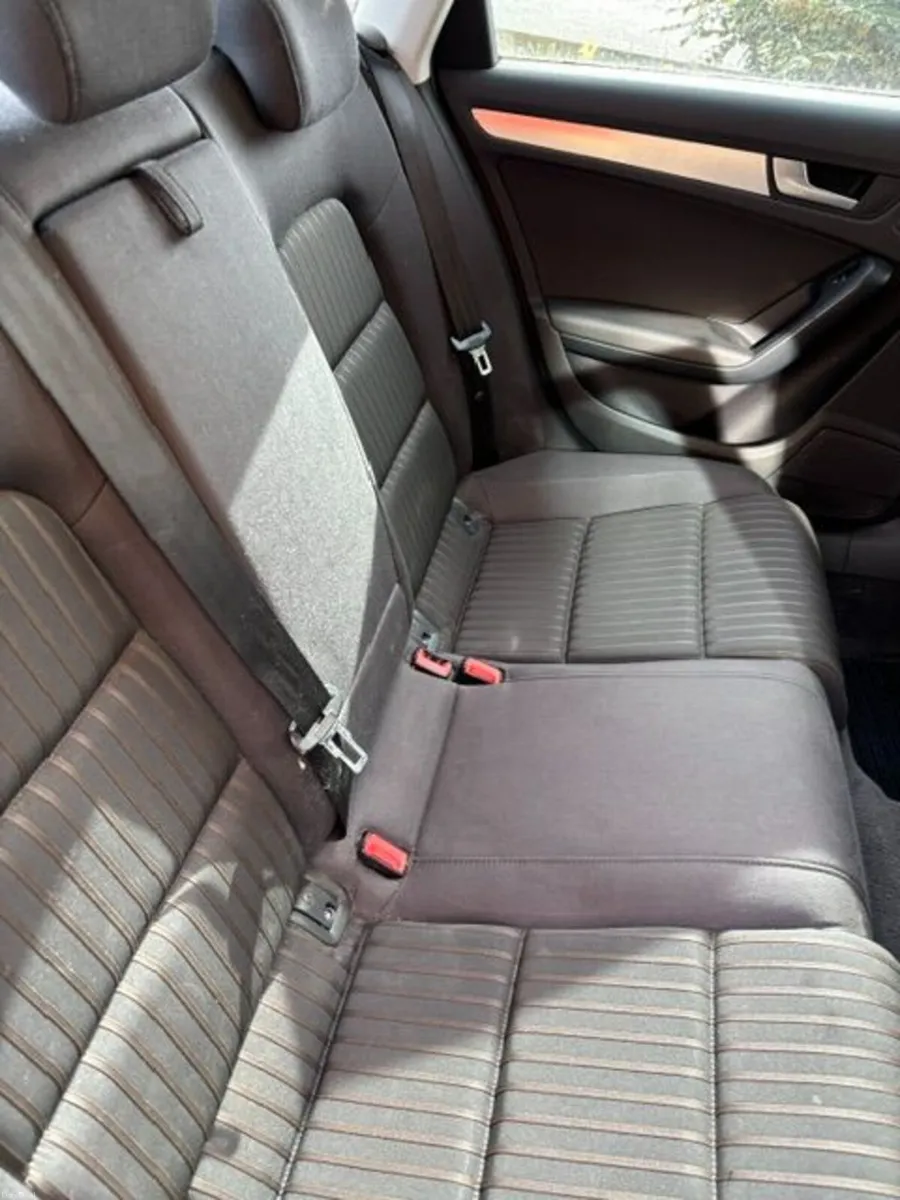 Audi A4 2010 - Image 3