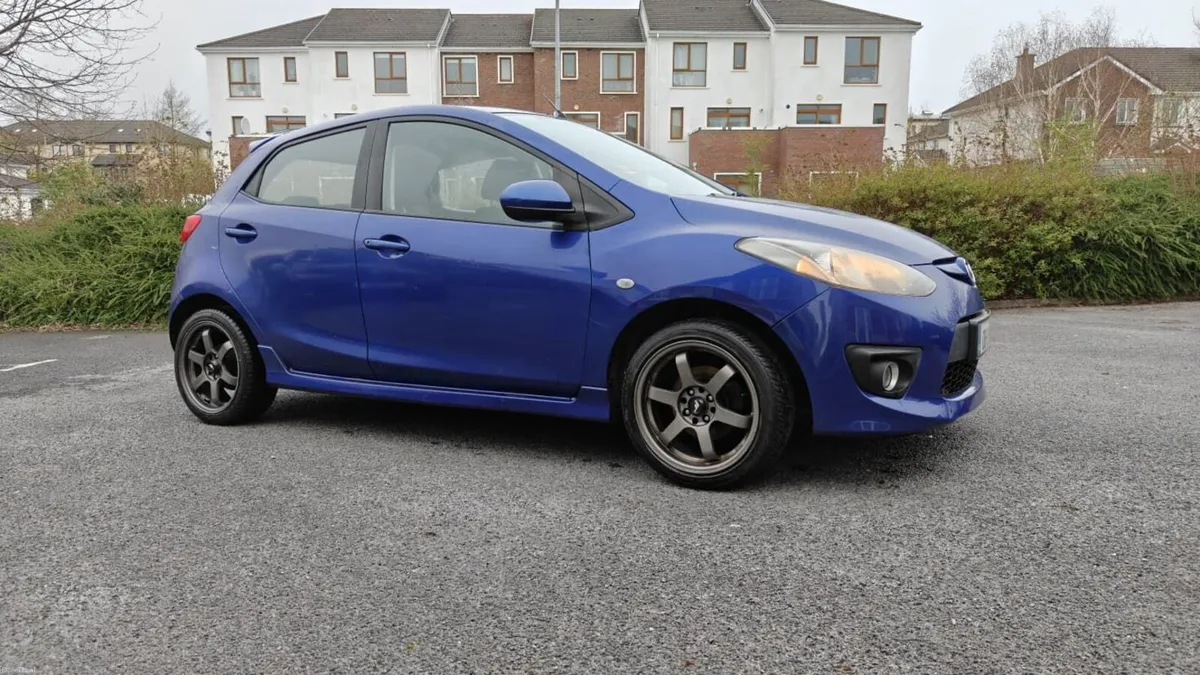 Mazda 2 Sport - Image 4