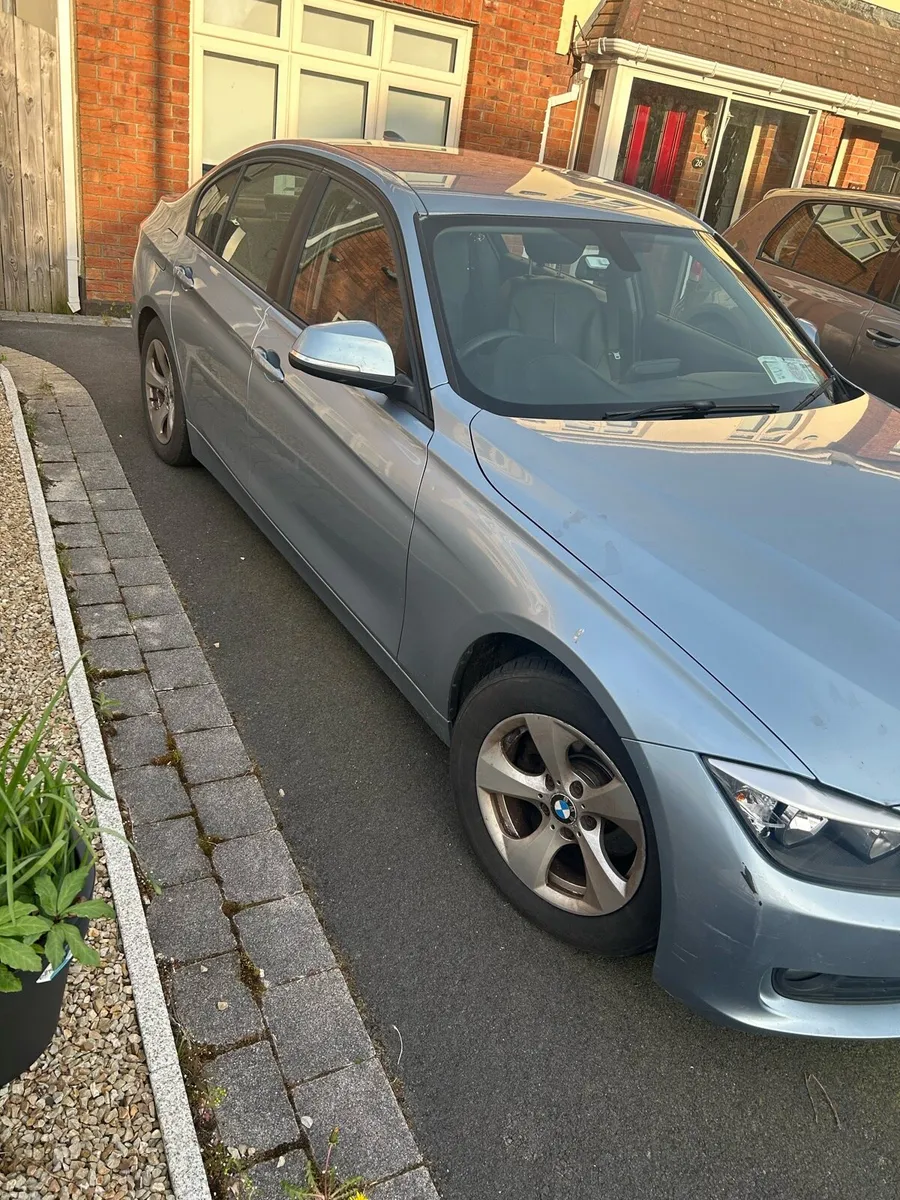 BMW 320D - Image 4