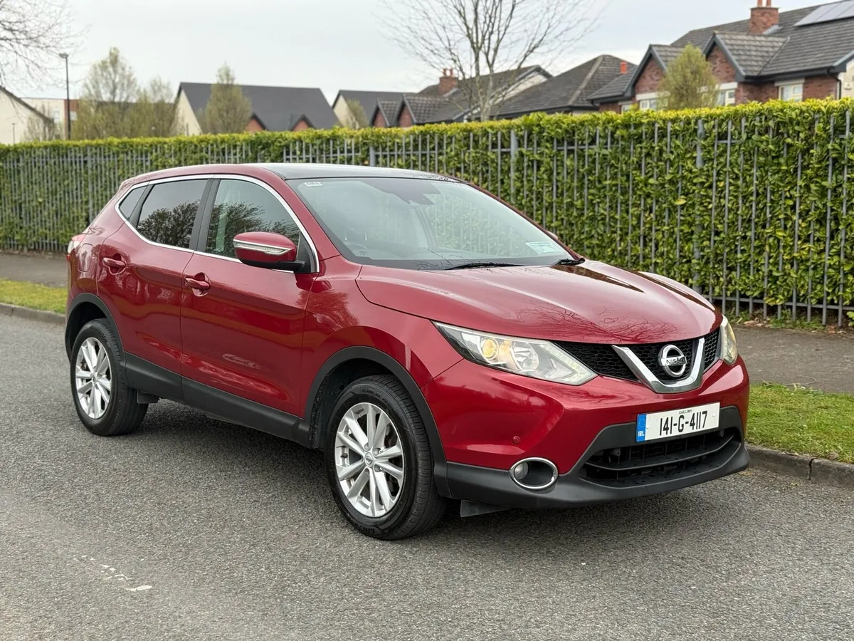 Nissan Quasqai Pan Roof /Reverse Camera - Image 1