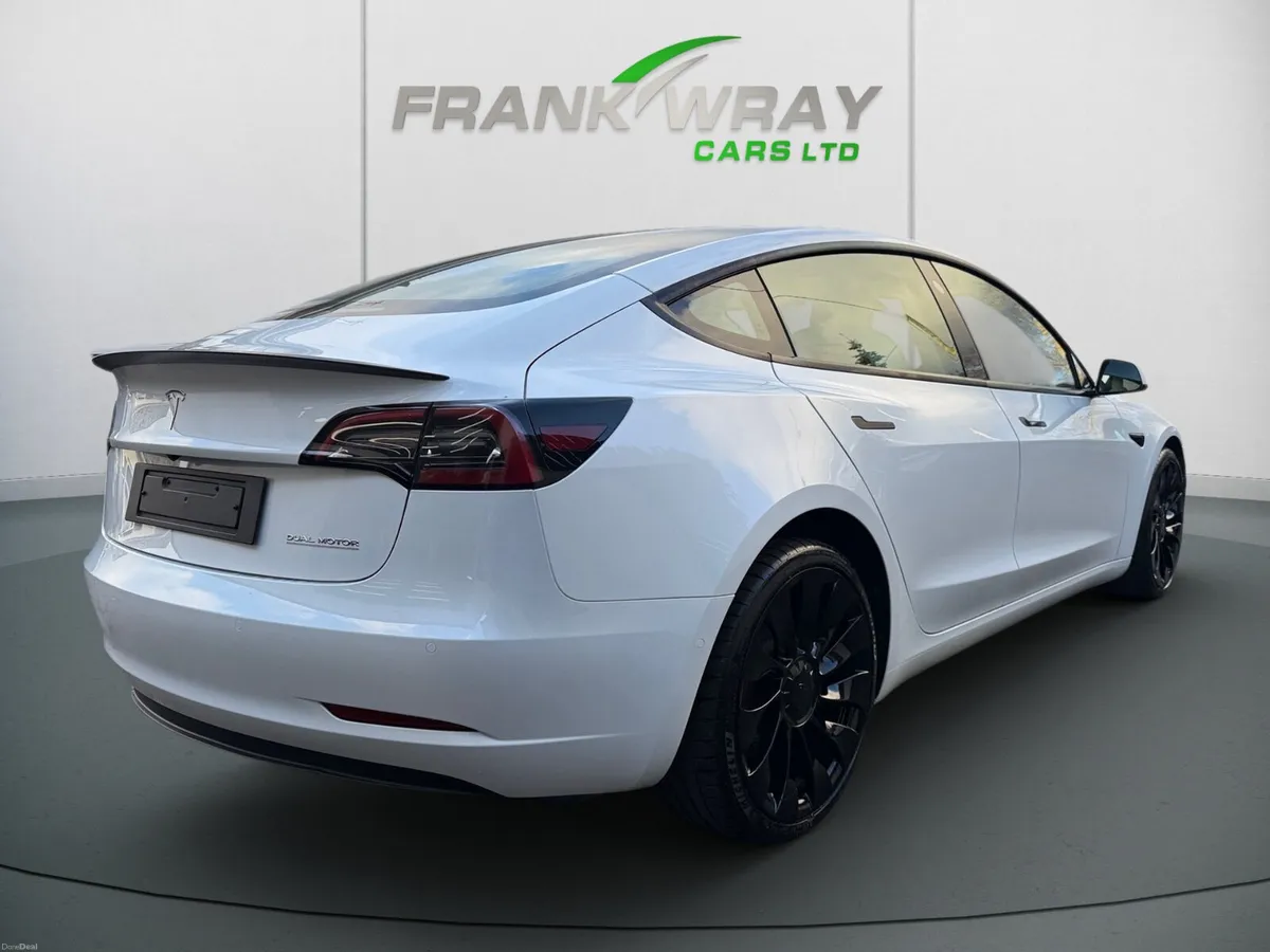 2021 TESLA MODEL 3 **PERFORMANCE AWD**DUAL**AWD** - Image 5