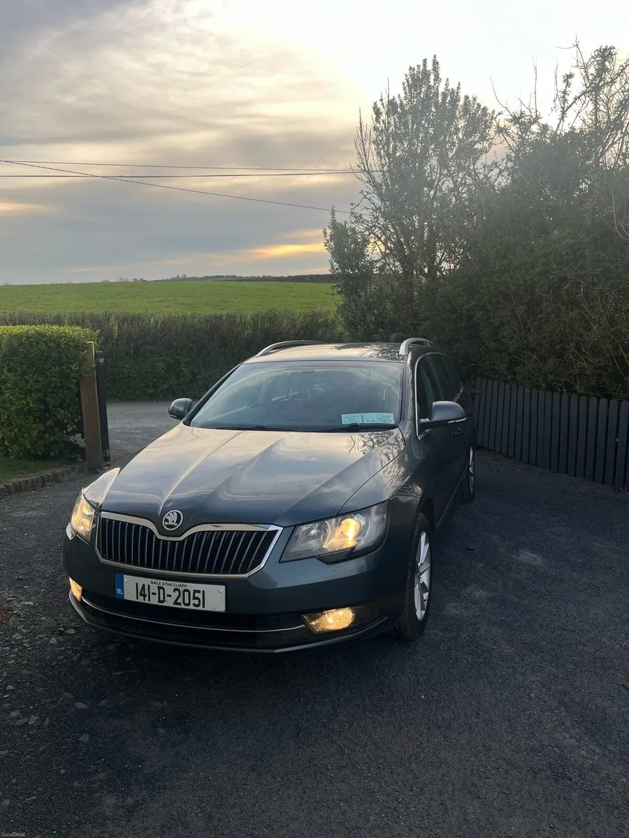 2014 Skoda Superb Estate - Image 2