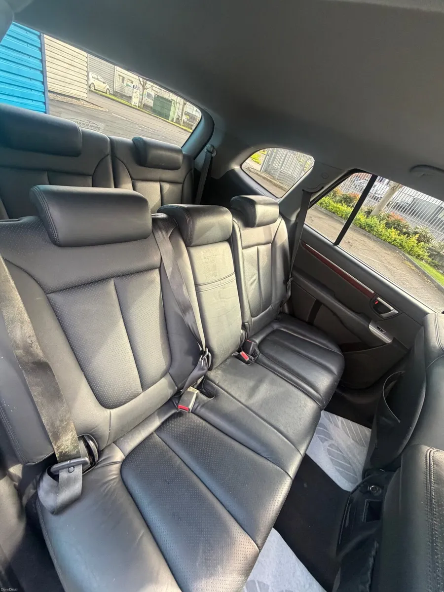 Hyundai Santa Fe (NEW NCT) 7 Seater - Image 4