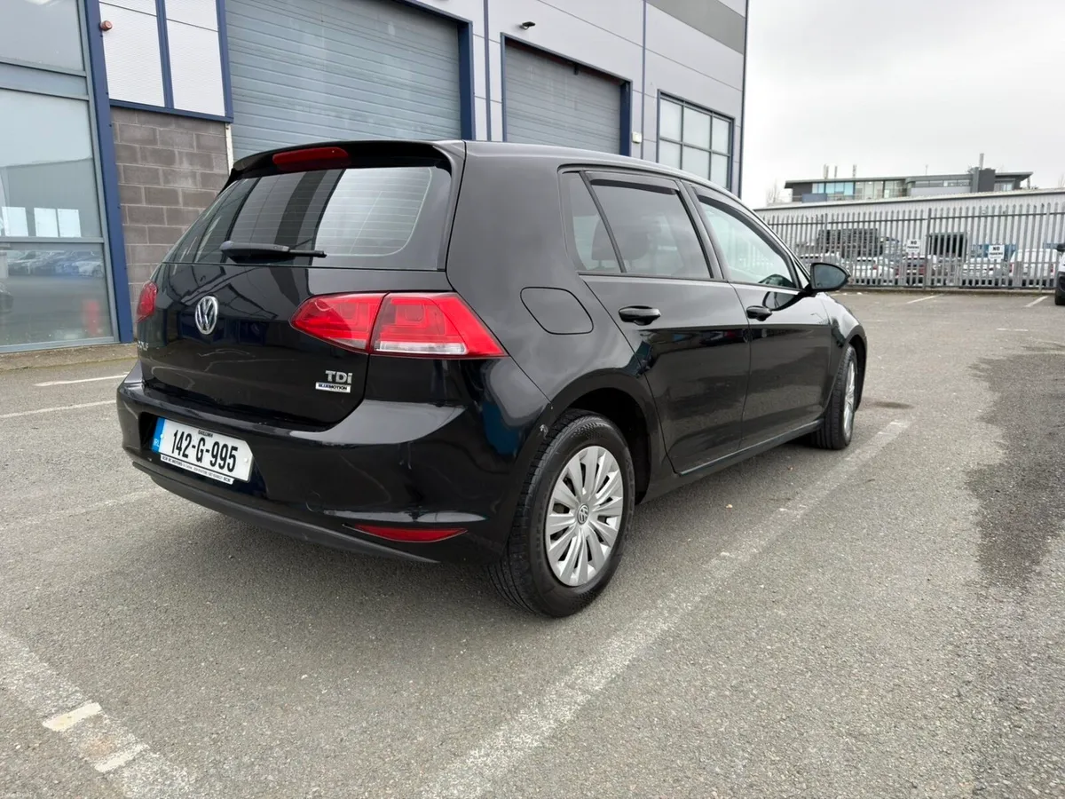 Volkswagen Golf - Image 1