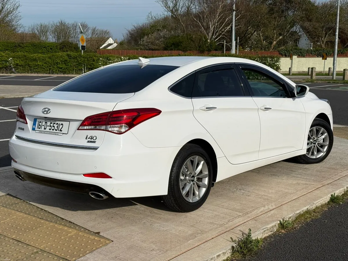 Hyundai i40 2016 - Image 2