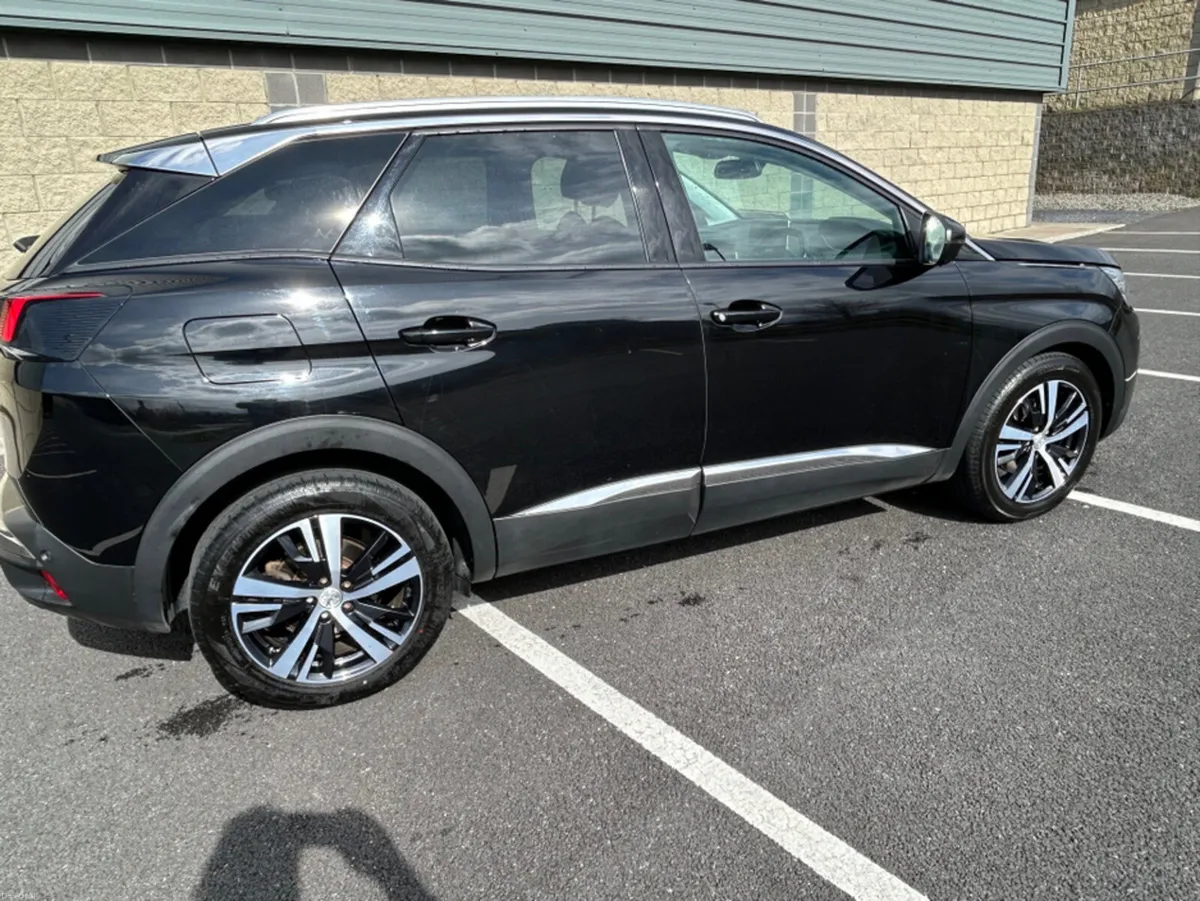 Peugeot 3008 ALLURE 1.5  **  IRISH CAR ** HIGHEST - Image 4