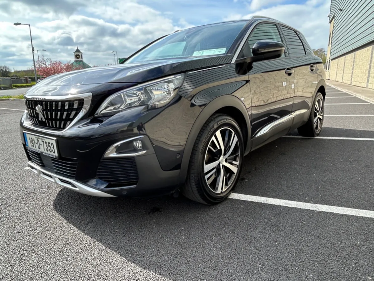 Peugeot 3008 ALLURE 1.5  **  IRISH CAR ** HIGHEST - Image 2