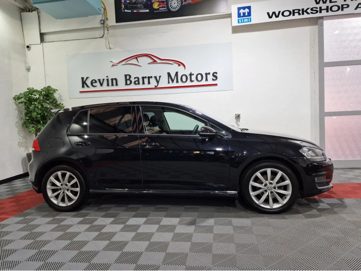 Volkswagen Golf 1.4TSi HIGHLINE 138BHP AUTOMATIC D - Image 4