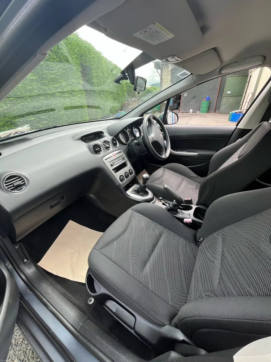 Peugeot 308 2009 has TAX, NCT, LOW KM - Image 3