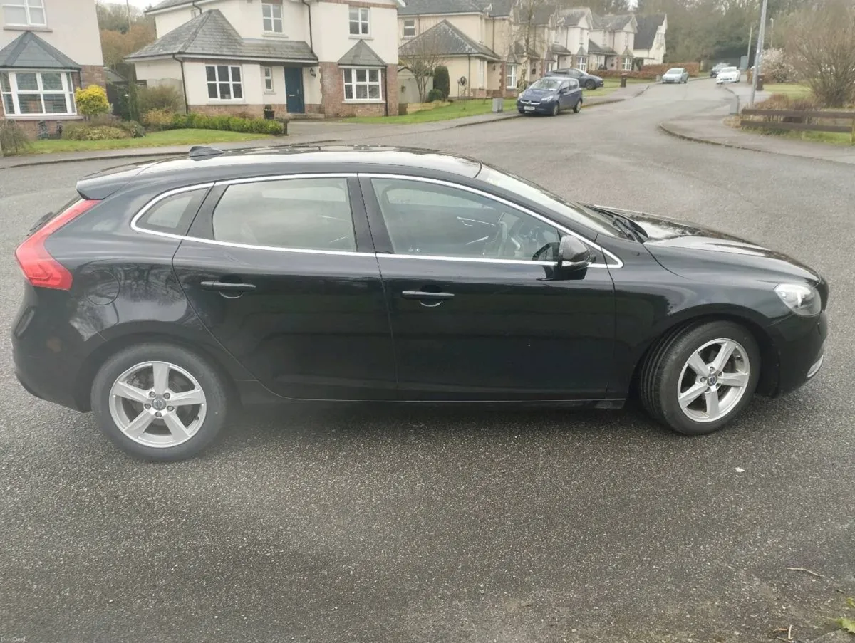 Volvo V40 New Nct - Image 4
