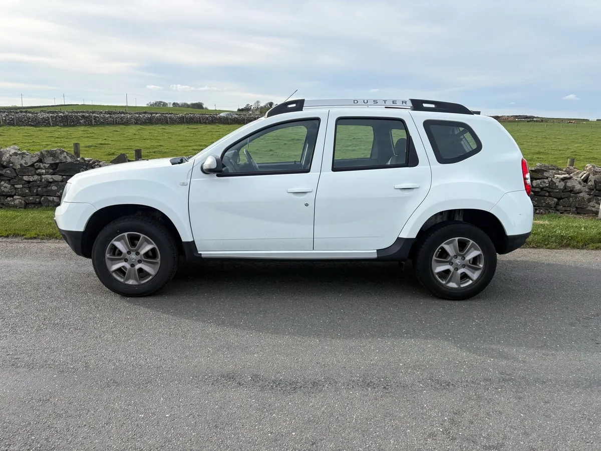 17 Dacia duster diesel - Image 4