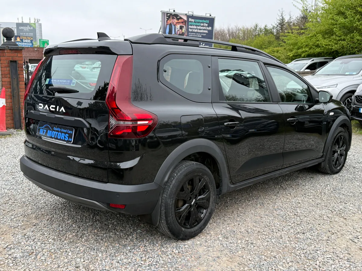 2023 Dacia Jogger 1.0 EXTREME SE 7 SEATER - Image 3