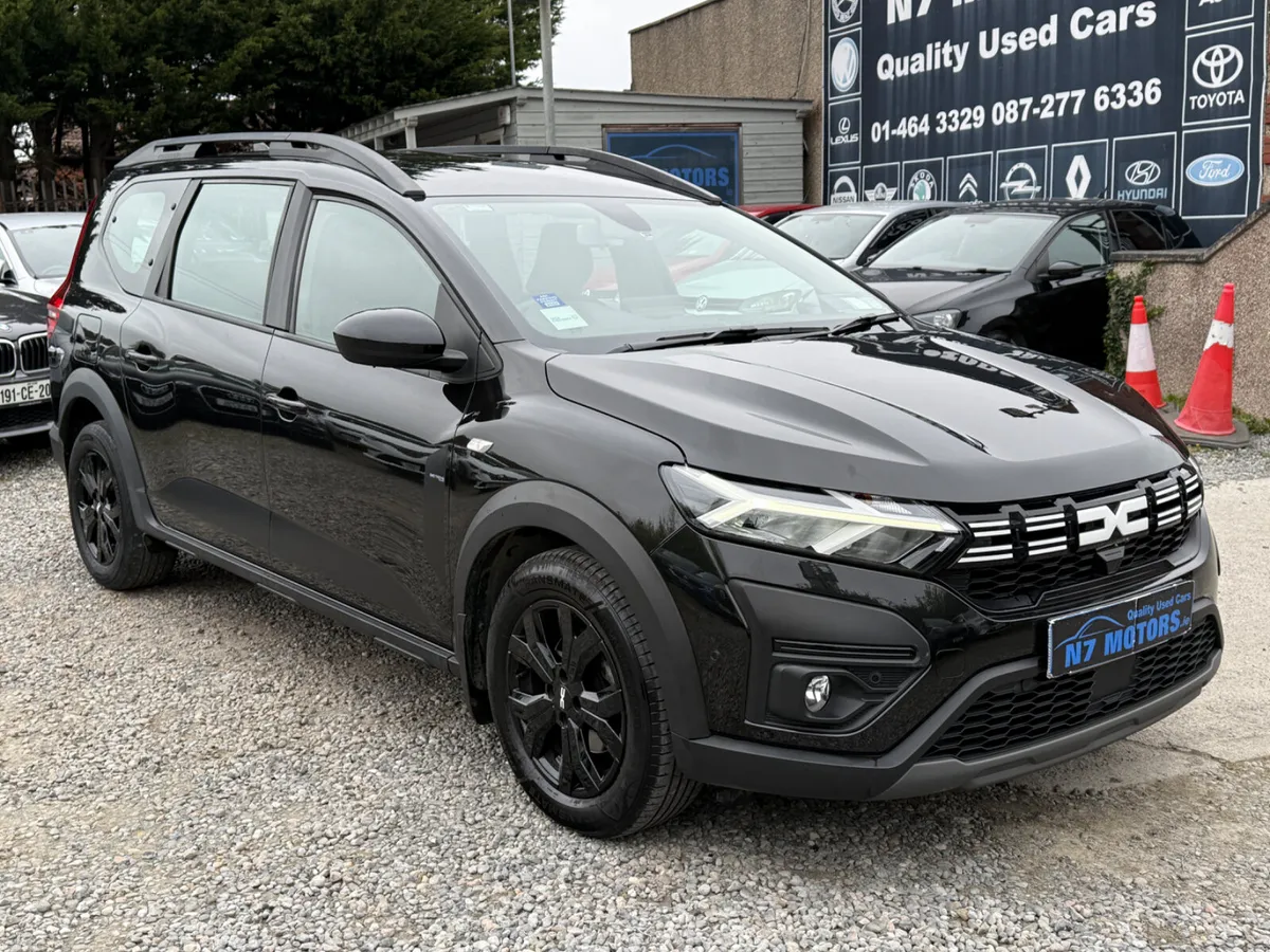 2023 Dacia Jogger 1.0 EXTREME SE 7 SEATER - Image 1