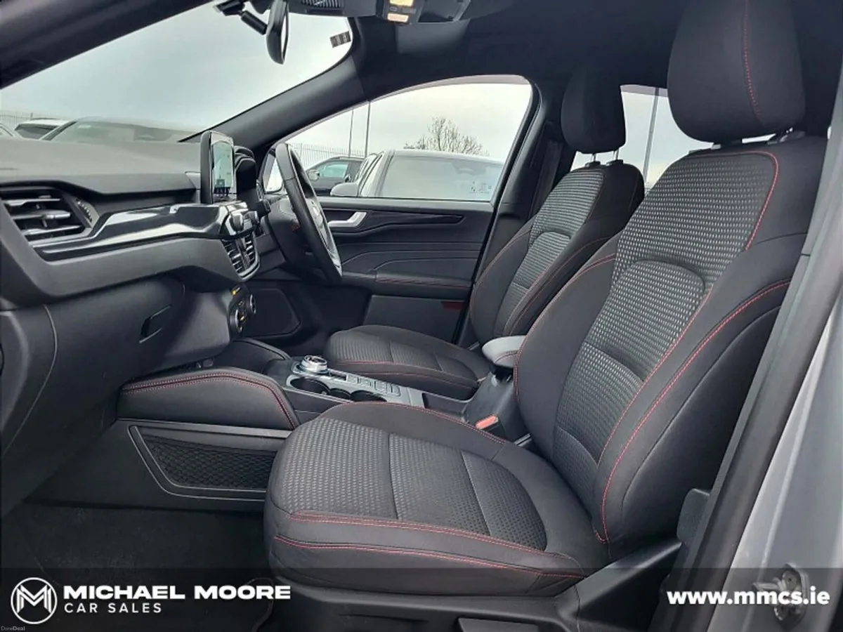 Ford Kuga ST-LINE 2.5 Duratec PHEV 225BHP Auto *(P - Image 4