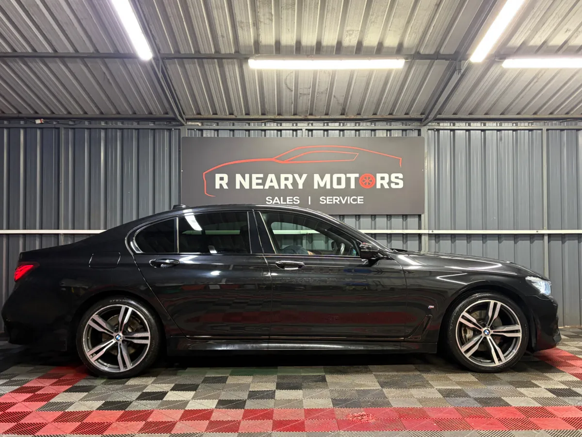 2018 BMW 7-Series 740e M-Sport Automatic - Image 5