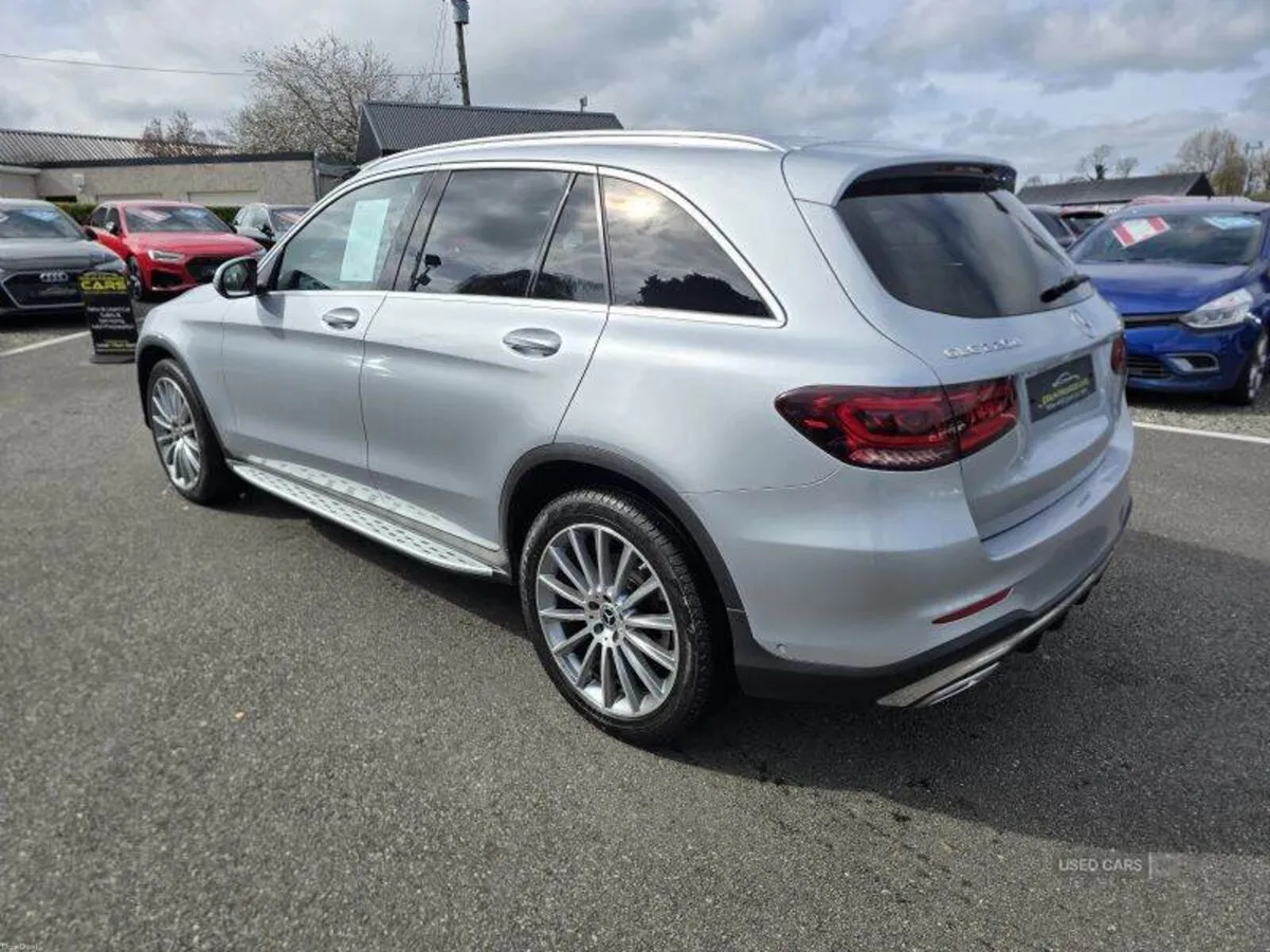 Mercedes-Benz GLC AMG Line Premium - Image 3