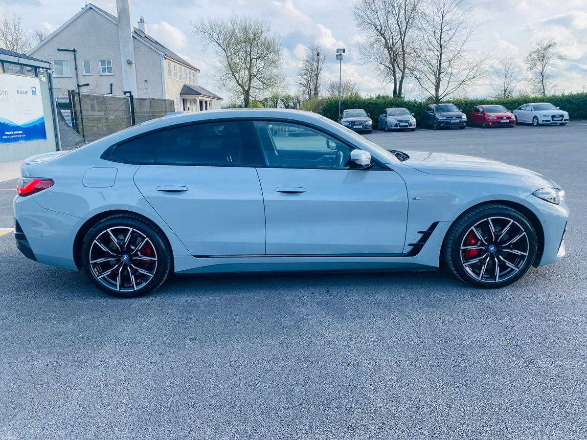 BMW i4 40 M-SPORT Edrive 2022 (221) - Image 4