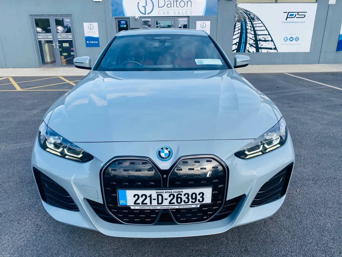 BMW i4 40 M-SPORT Edrive 2022 (221) - Image 2