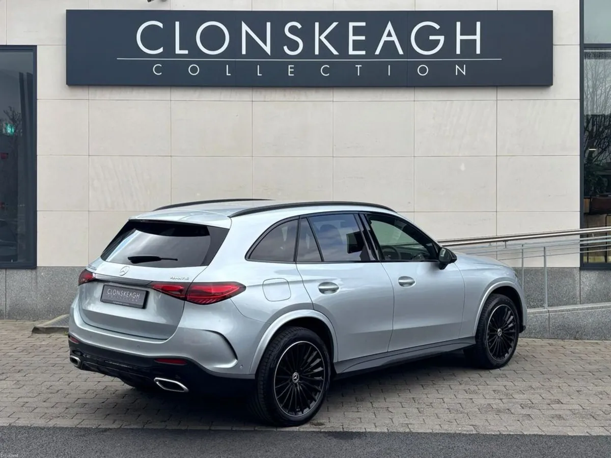 Mercedes-Benz GLC GLC 300 E 4MATIC URBAN EDITION - Image 3