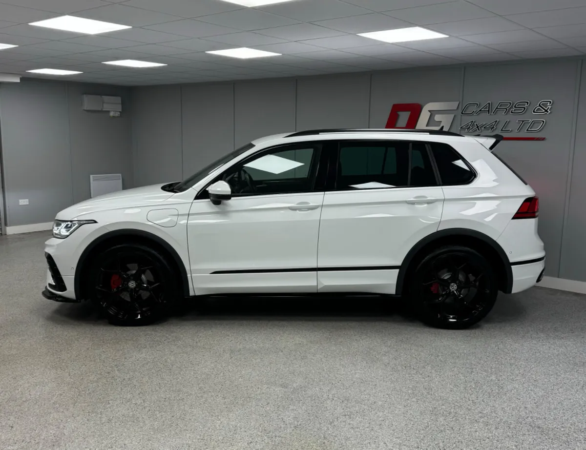 2022 Volkswagen Tiguan 1.4 TSI R Line DSG Auto - Image 4