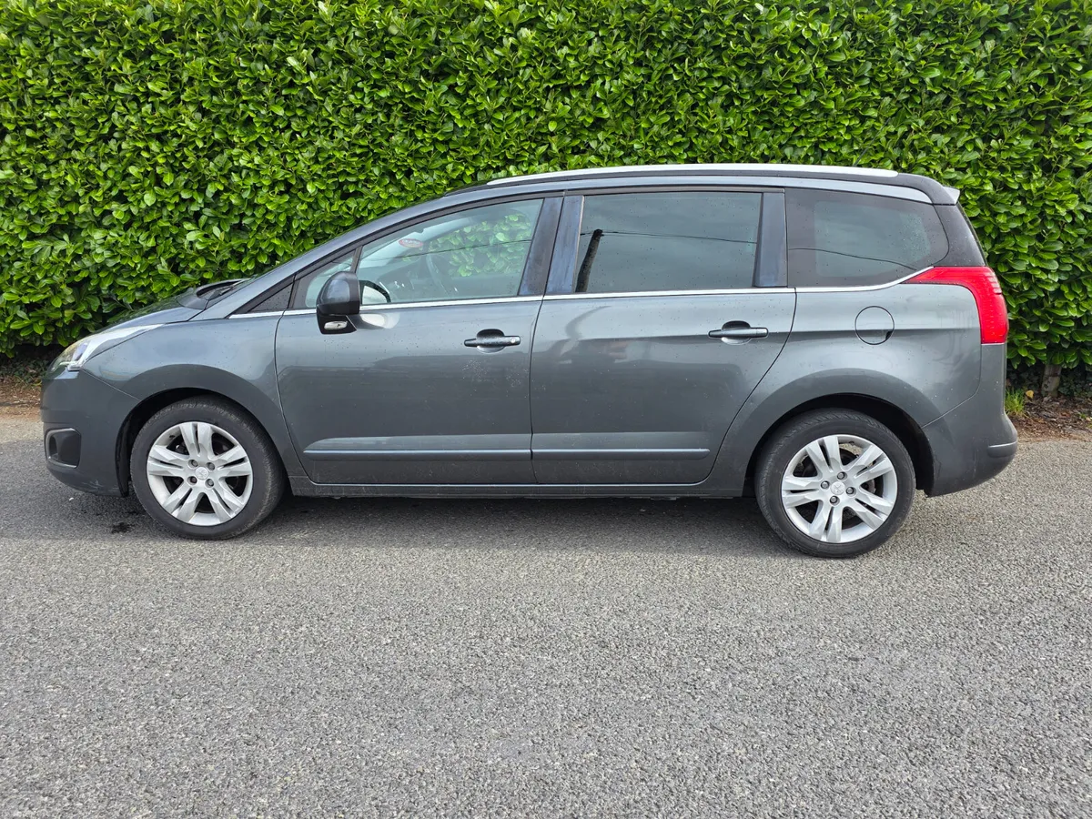 Peugeot 5008 2014 - Image 4