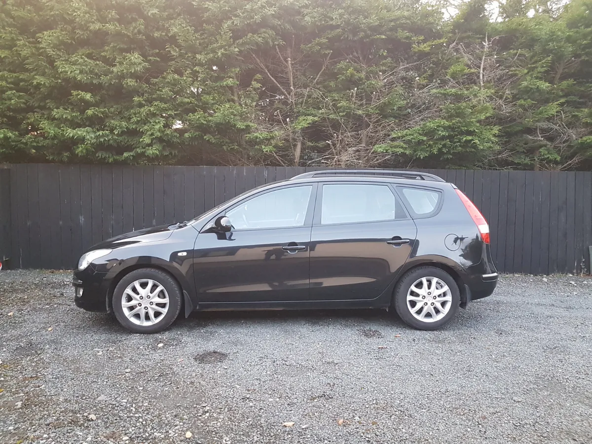 HYUNDAI I30 TOURER.. NEW NCT TODAY - Image 4